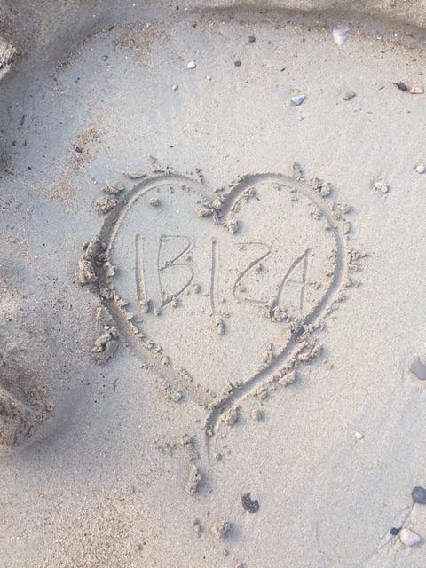 Familierejs: En bid af Ibiza